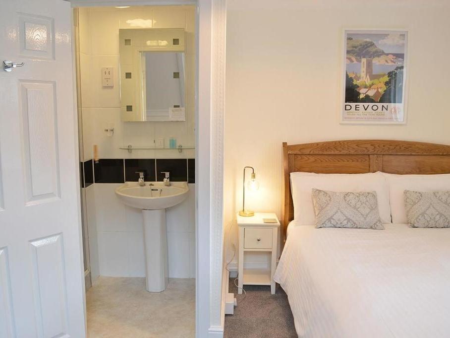Bed and Breakfast East Lyn House Линмут Номер фото